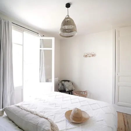 Henriette - Confort Et Style 1900 à Deux Pas De La *