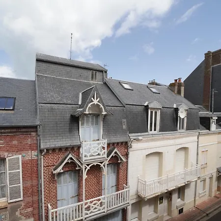 Casa de Férias Henriette - Confort Et Style 1900 à Deux Pas De La *